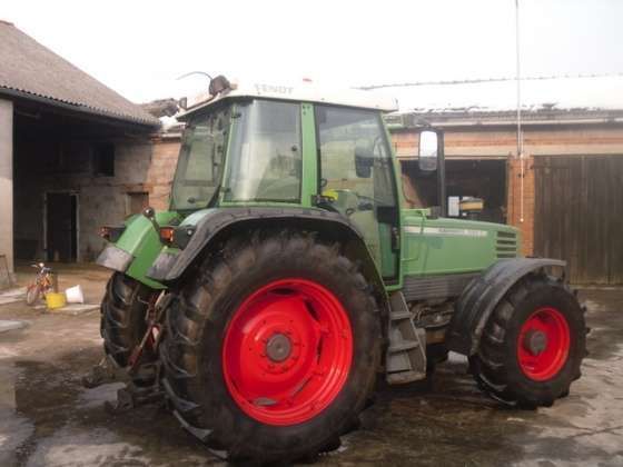 Używany zadbany ciągnik rolniczy Fendt 511 