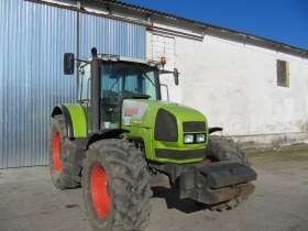 Claas Ares 826 traktor o mocy 175 KM w kolorze jasnozielonym 