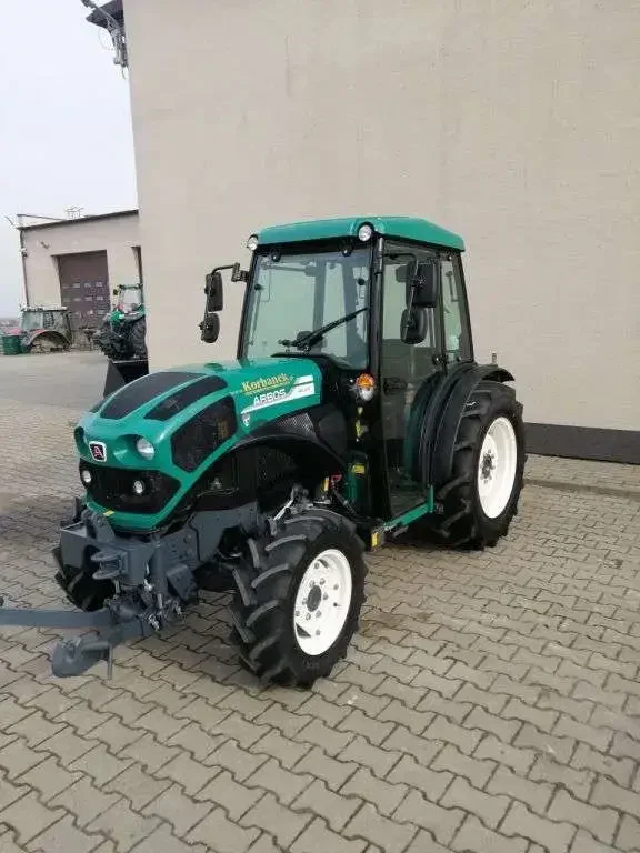 Ciągnik Arbos 4100F