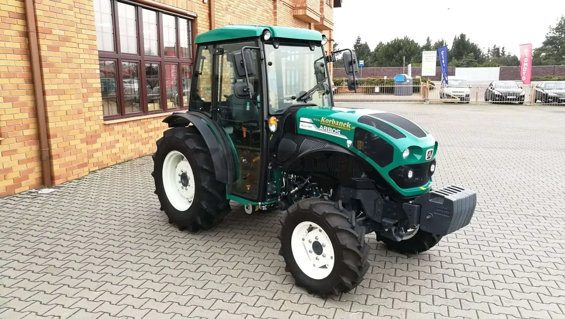 Ciągnik Arbos 4090AF