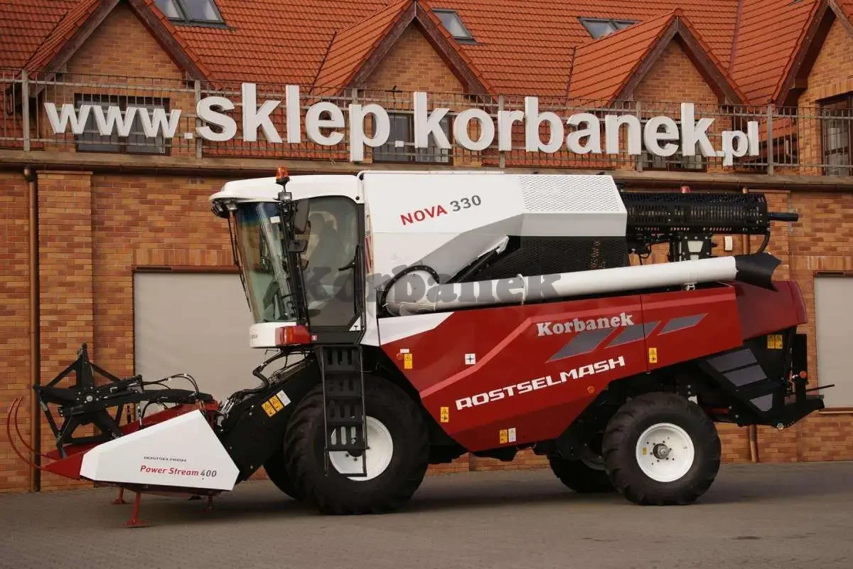 Kombajn zbożowy Nova 330 - ostatnia sztuka