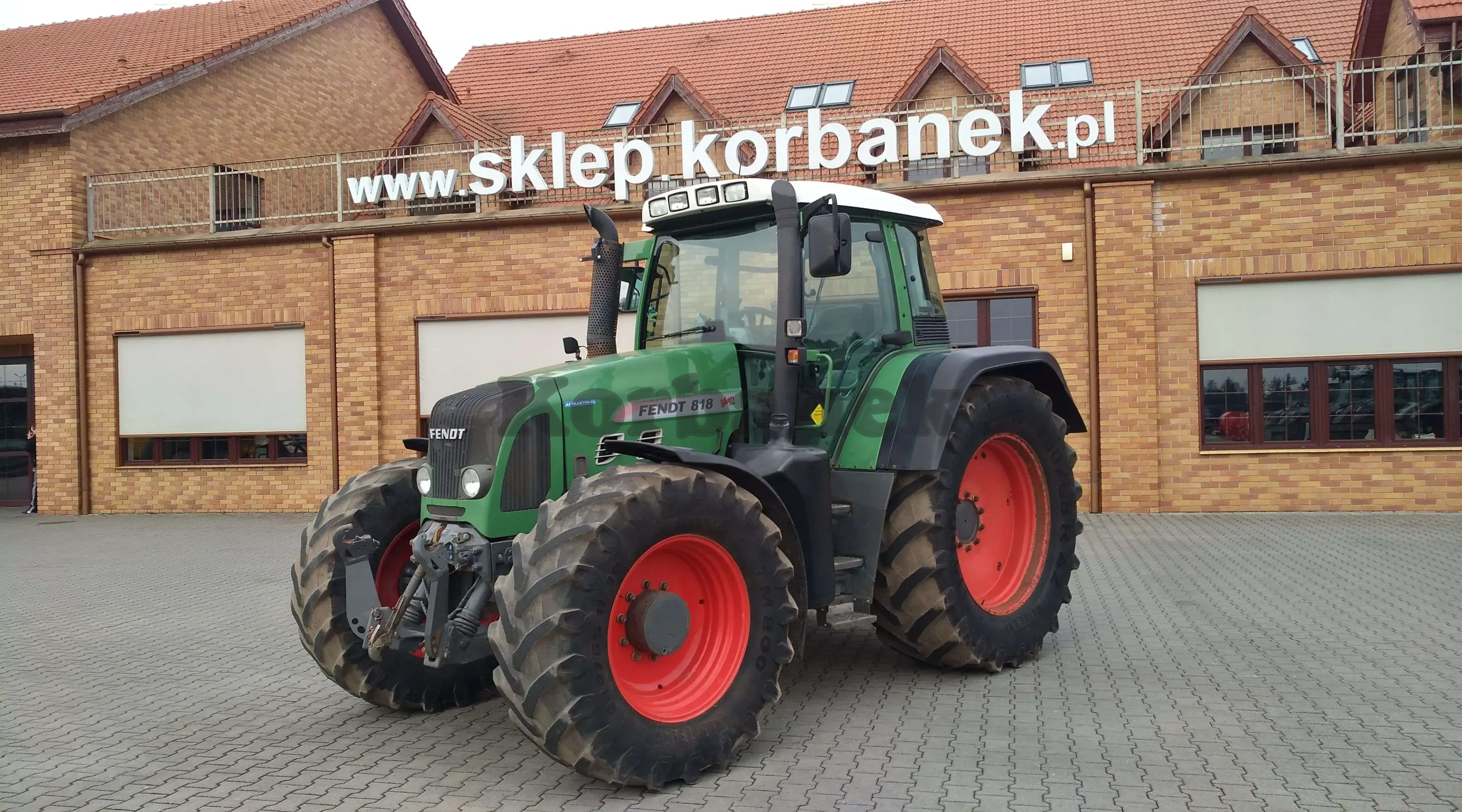 Ciągnik Fendt 818 Vario TMS