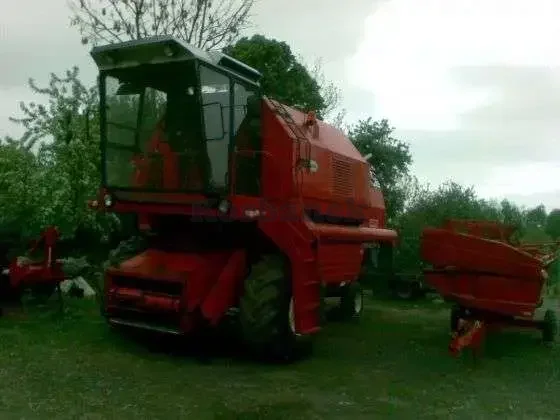 Kombajn zbozowy Bizon Rekord Z 058 1995 r