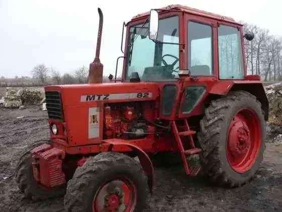 Ciągnik rolniczy MTZ 82 1996 r