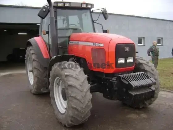 Ciągnik rolniczy Massey Ferguson 8280 180 KM 2002 r