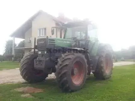 Ciągnik Fendt 312 z ładowaczem Stoll