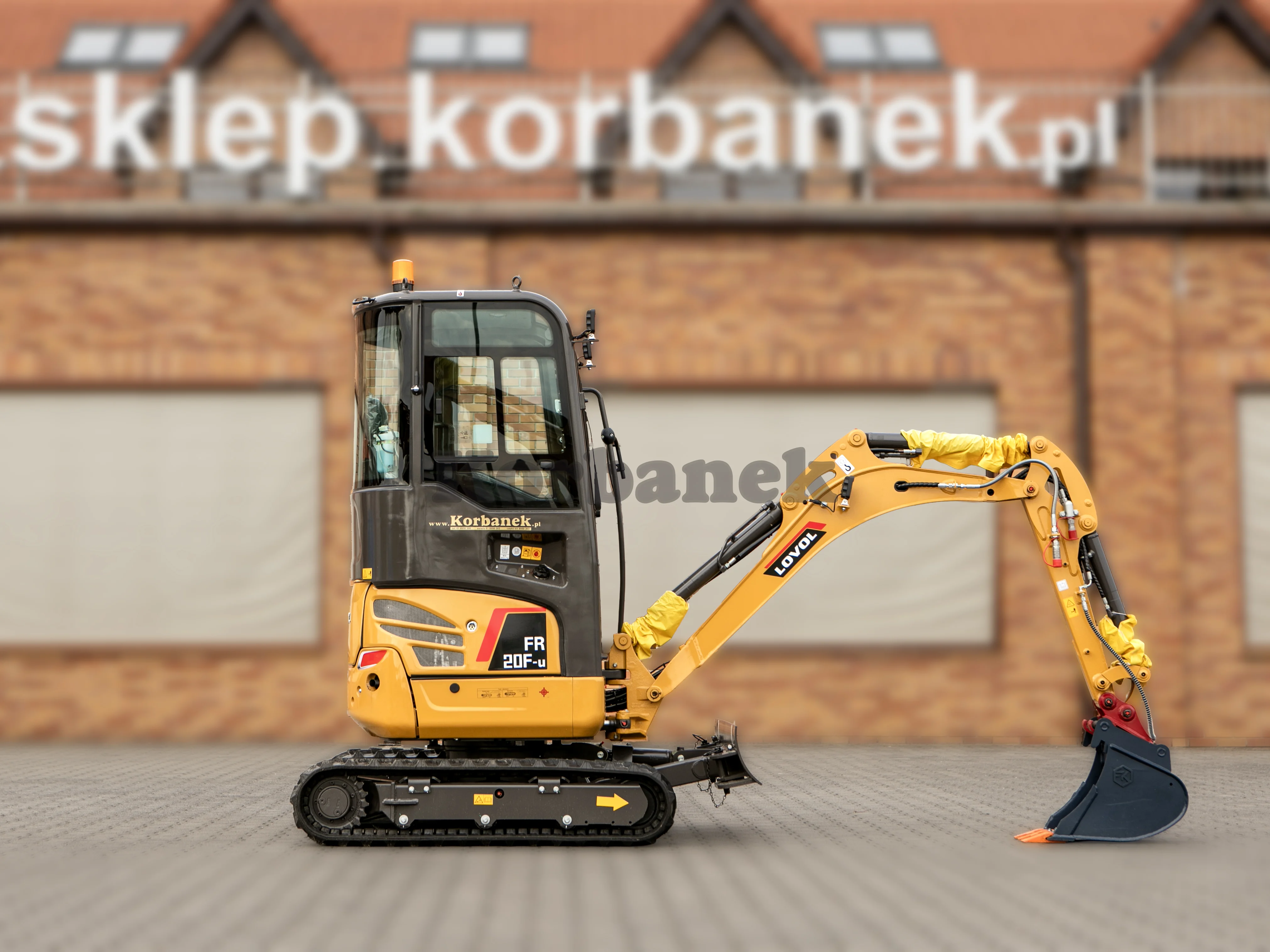Mini koparka gąsienicowa Lovol FR20F-u