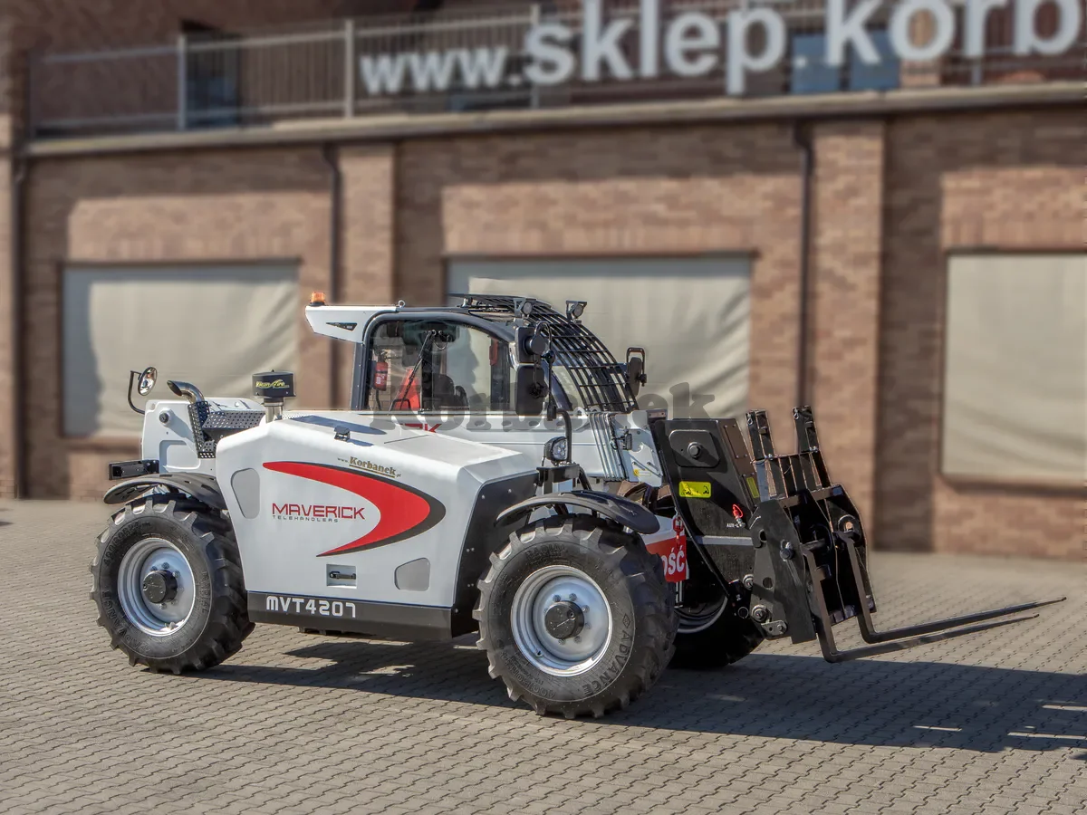 Ładowarka teleskopowa Maverick MVT4207