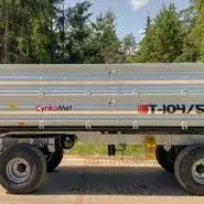 Przyczepa rolnicza z trójstronnym wywrotem T-104 burty ocynkowane dwuosiowa
