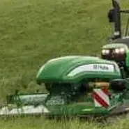 Kosiarka przednia McHale F3100 podczas pracy na korbanek.pl