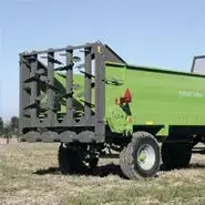 Rozrzutnik obornika Unia Tytan Plus do 5 ton na korbanek.pl