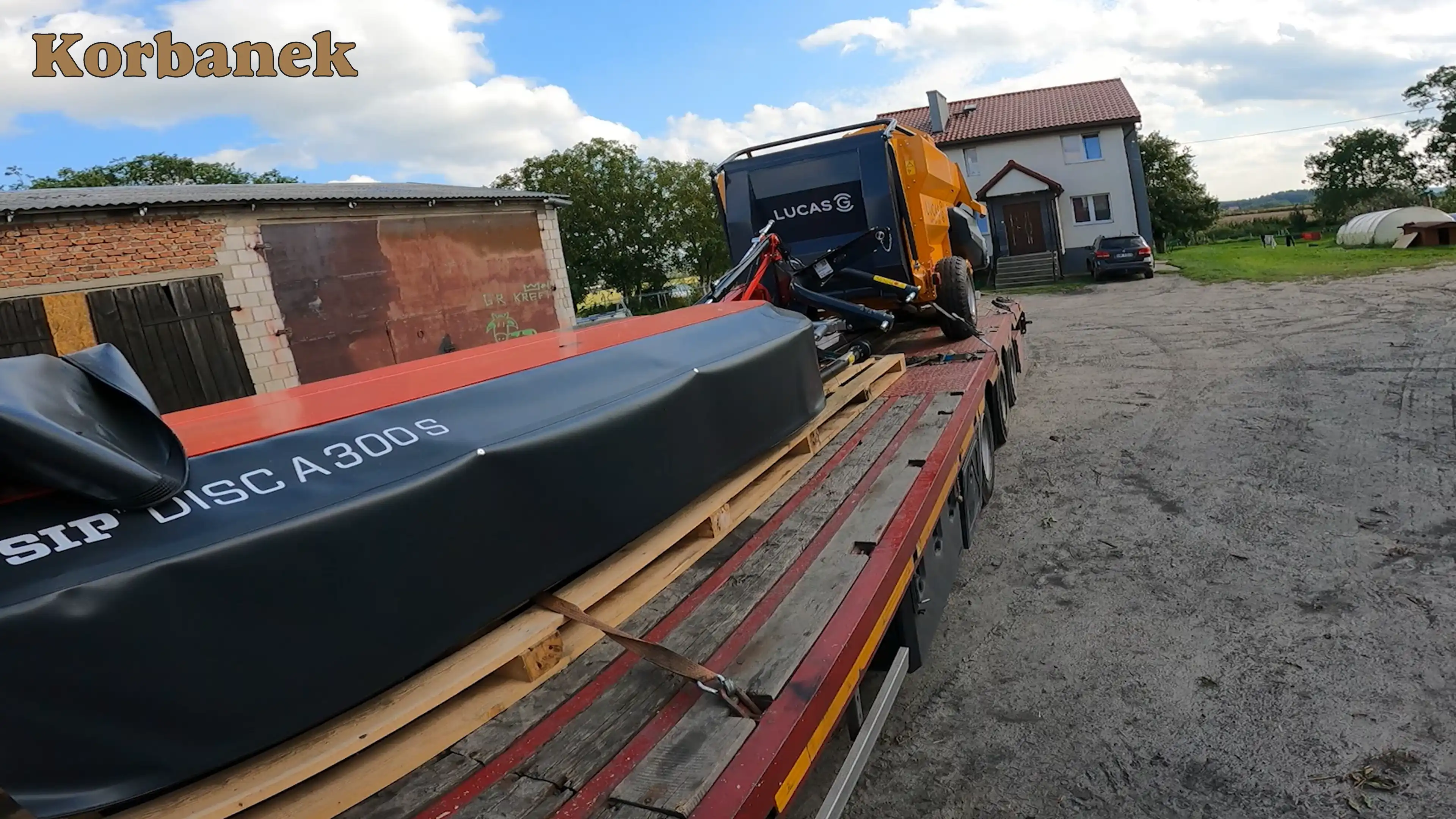 Głównym produktem firmy SIP są różnego rodzaju kosiarki. W ofercie firmy znajdziemy kosiarki dyskowe czołowe lub tylne o szerokości od 2,0 m do 15 m