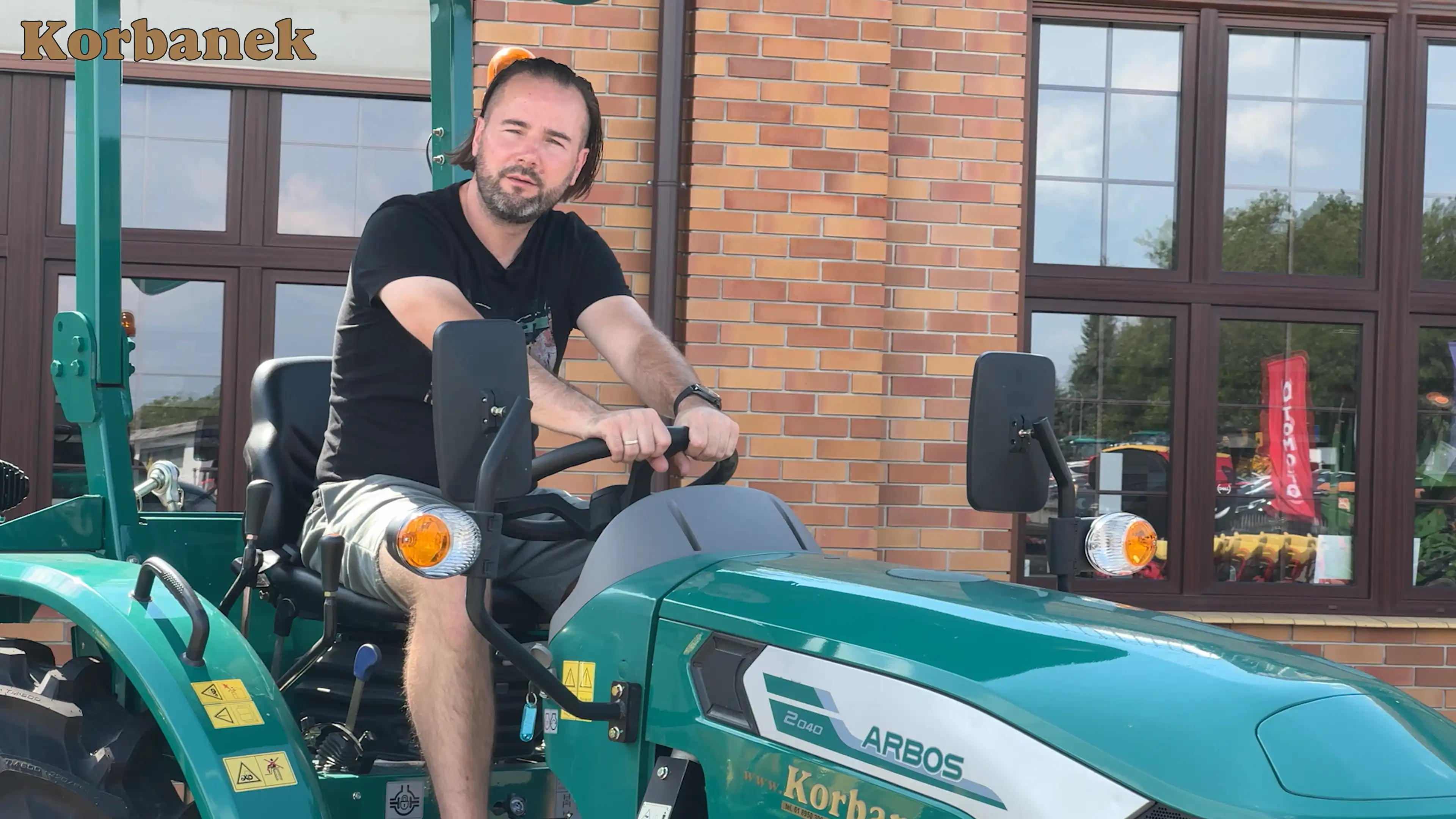 Prosta i mechaniczna skrzynia biegów (8+8) zapewnia bezawaryjne użytkowanie na lata