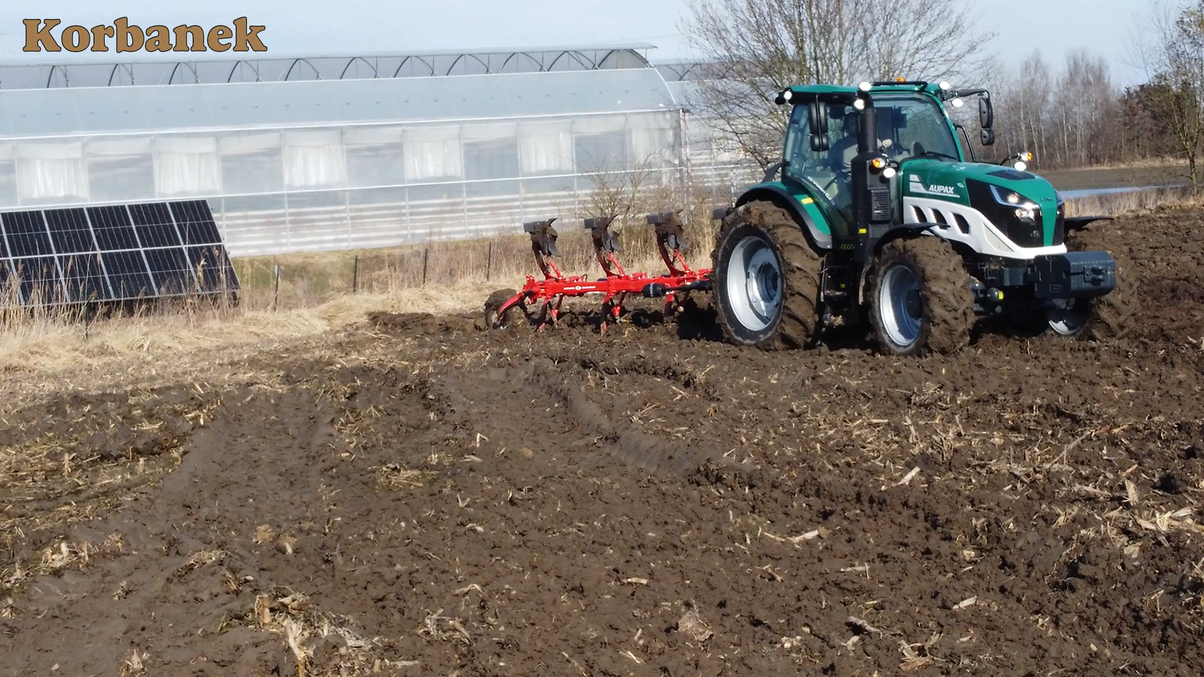 Ciągnik Aupax 5140 to nowośc w gamie ciągników z Chin