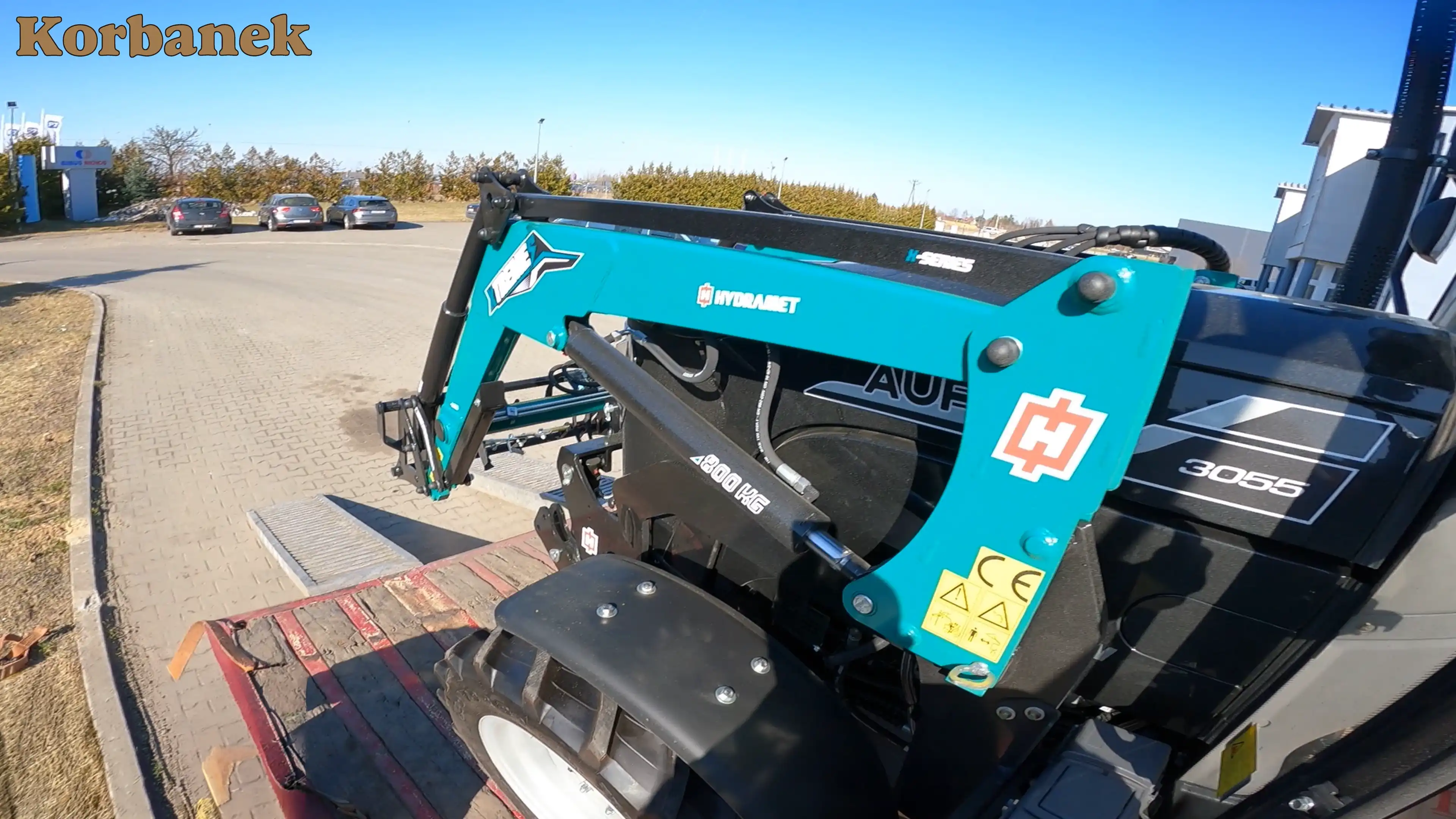 Jedną z głównych i wyróżniających się zmian w modelu 3055 jest powrót do silnika czterocylindrowego.