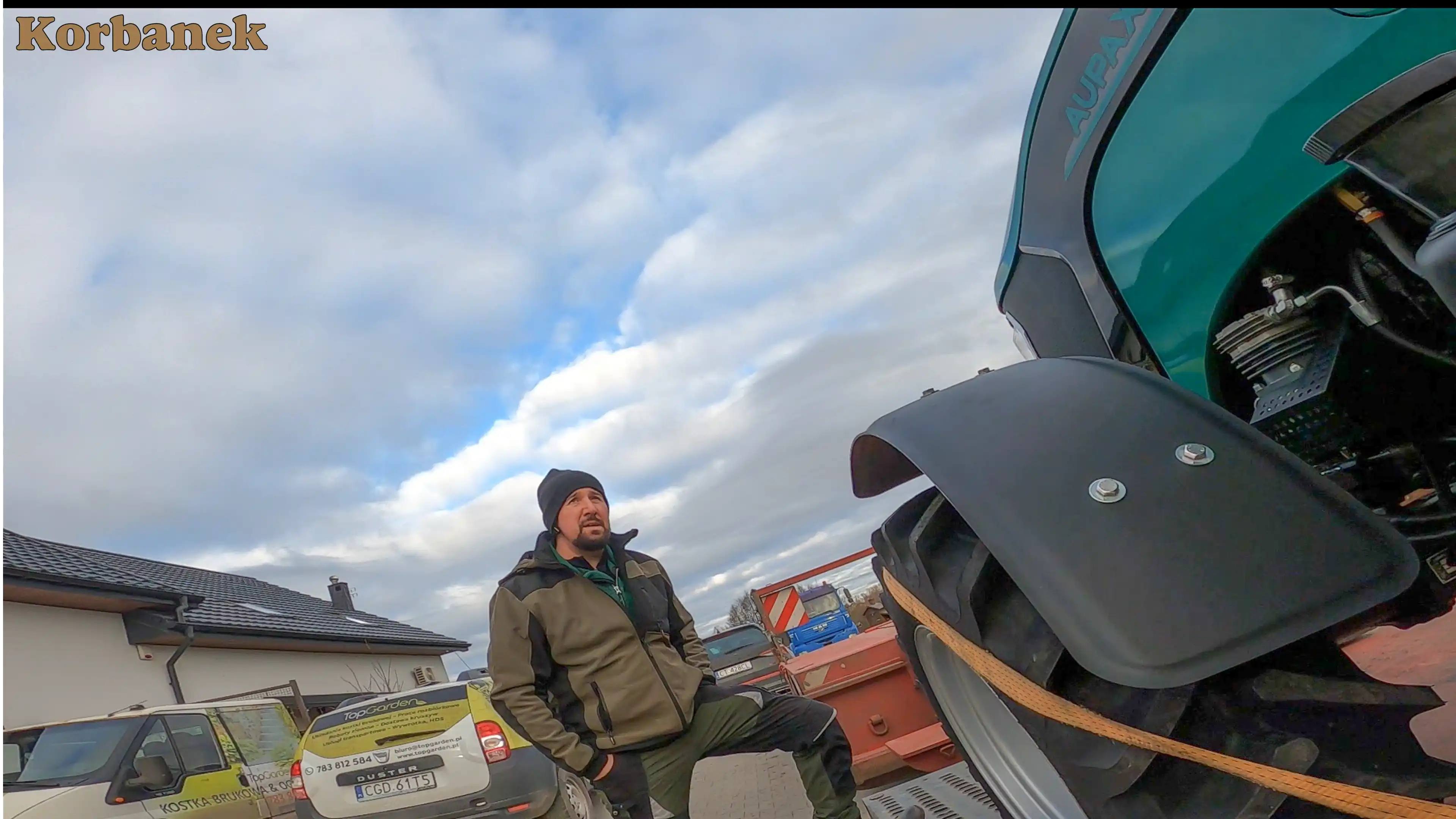 Dla rolnika prowadzącego niewielkie gospodarstwo koszty związane z obsługą maszyny są bardzo istoten - gwarancja daje bezpieczeństwo