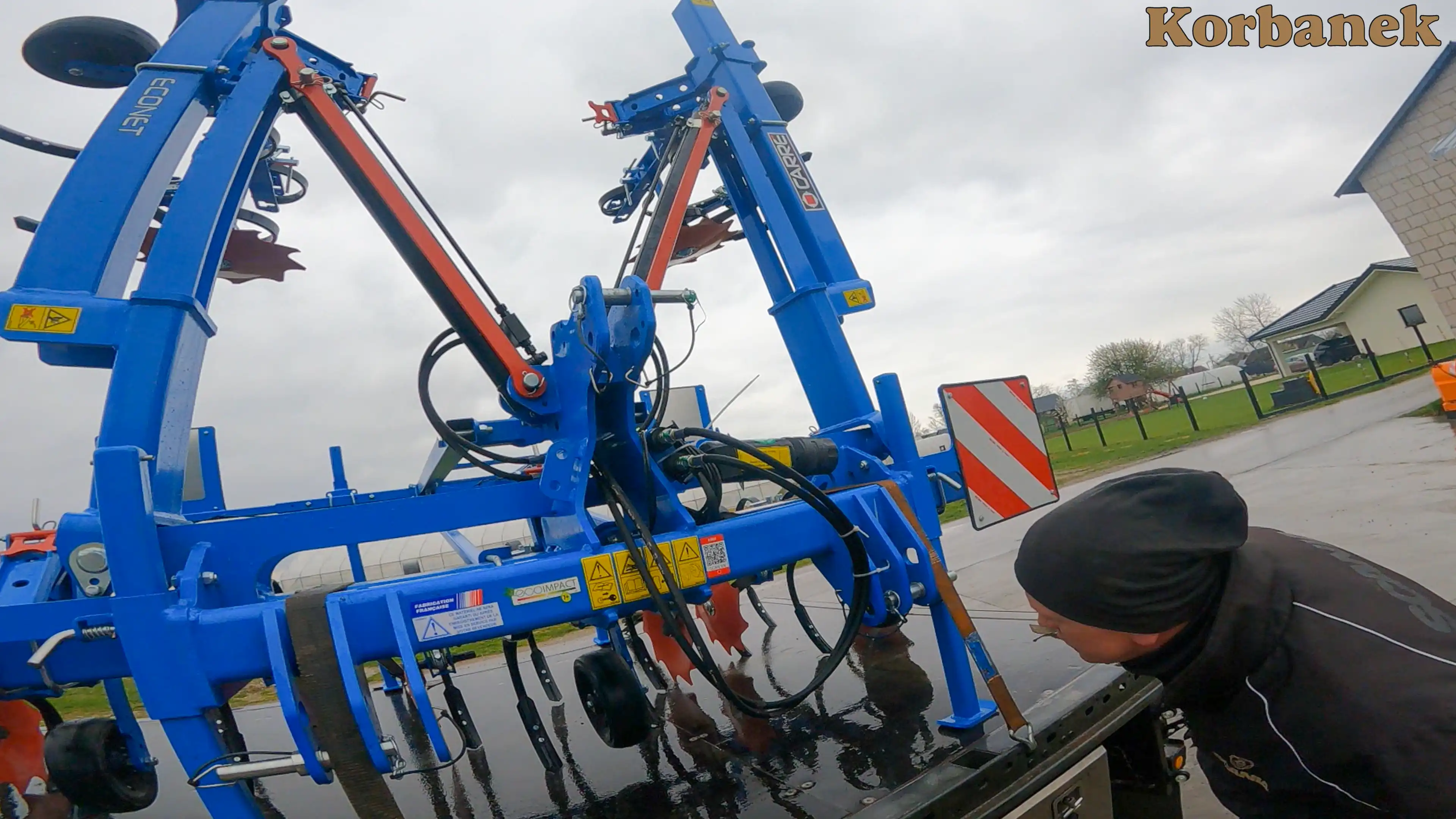 Klienci, także zajmujący się uprawą warzyw coraz częściej wybierają pielniki mechaniczne Carre