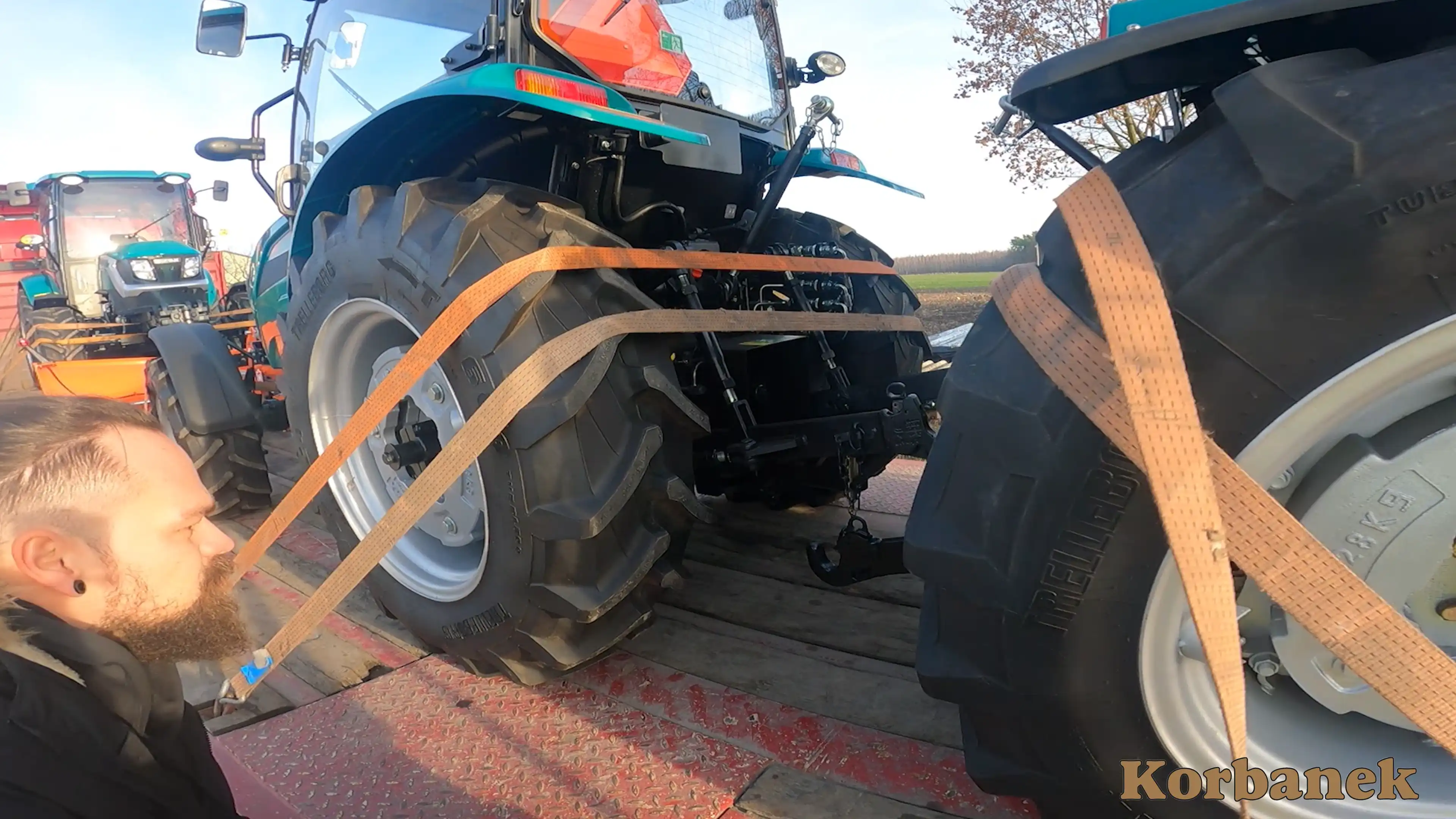 40-konny ciagnik Arbos często jest kupwany w miejsce wysłużonej 30-tki - tak też było u Pana Mateusza