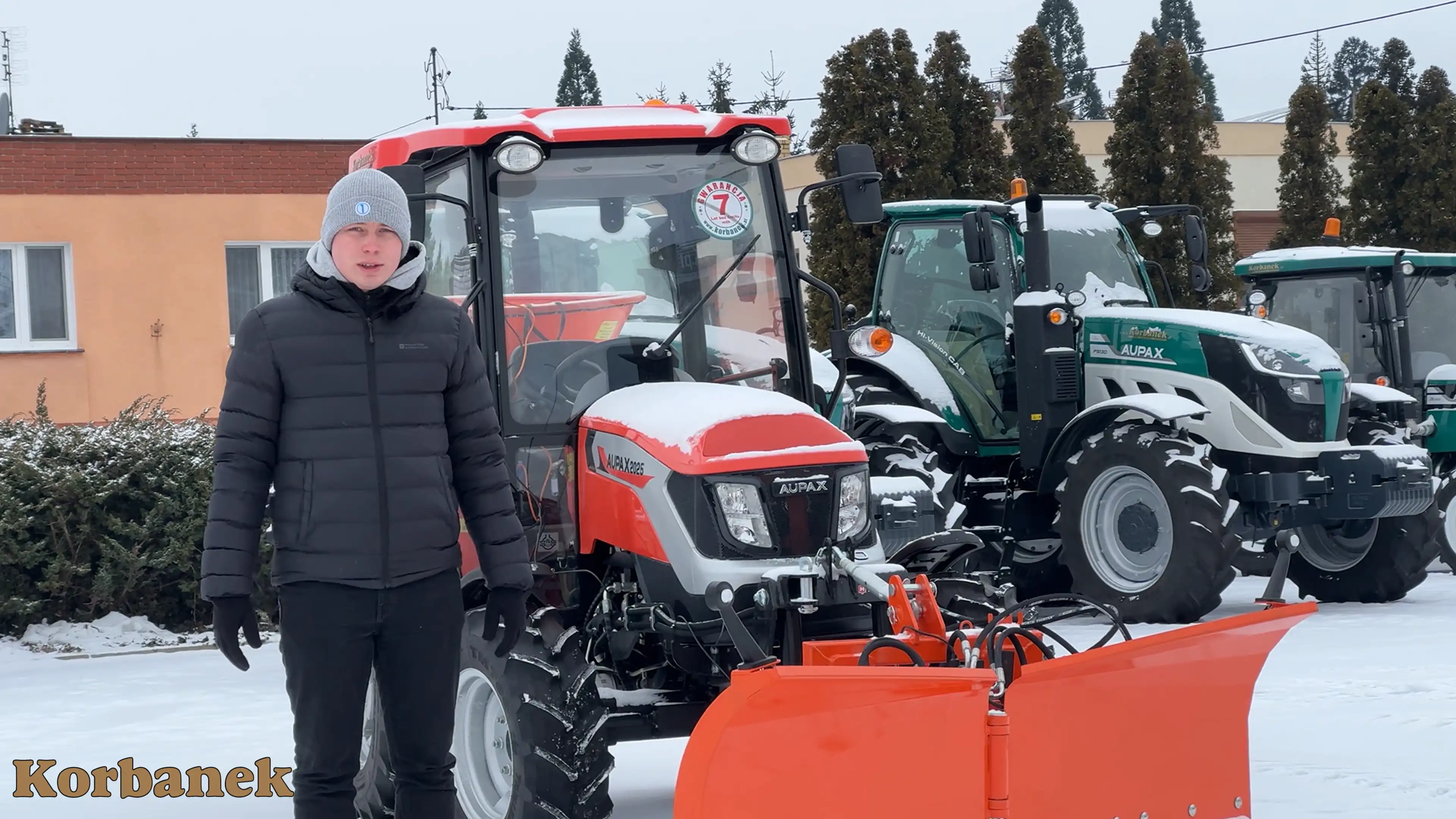 Ciągnik Aupax 2025 często na gospodarstwach zastępuje wysłużone 30-tki