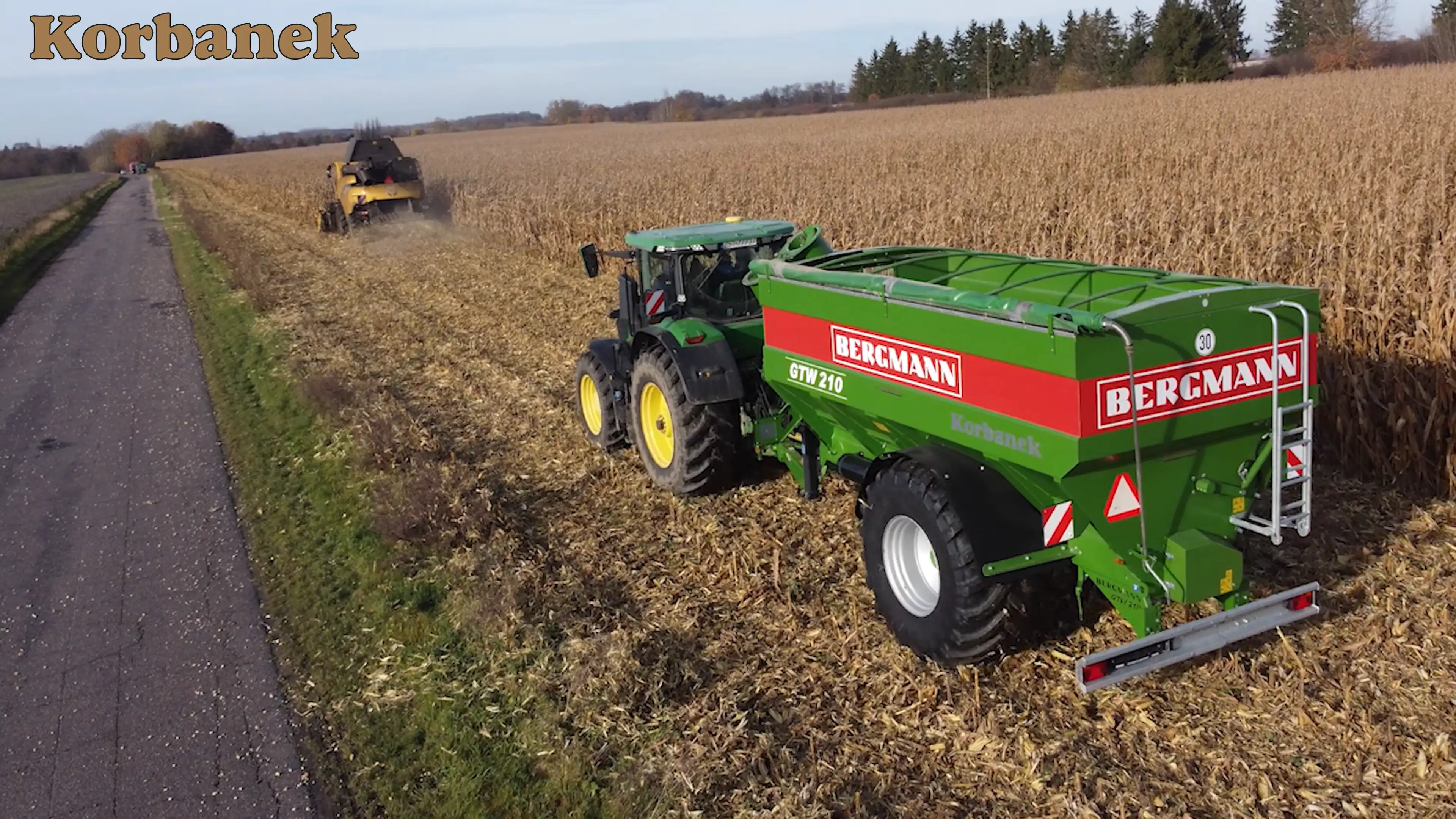 W ofercie marki BERGMANN znajduje się cała gama modeli przyczep przeładowczych wyposażonych w wiele innowacyjnych rozwiązań.