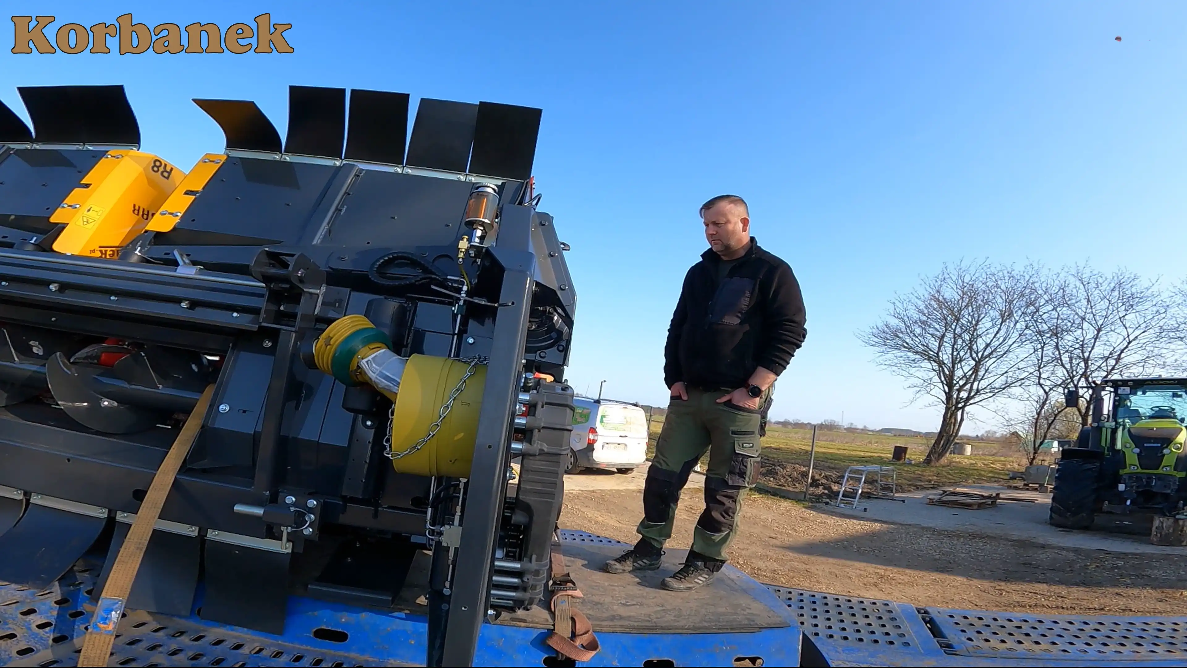 Przystawki Quasar do zbioru kukurydzy na ziarno to efekt precyzyjnego projektu inżynierów i wielu długotrwałych testów polowych potwierdzających ich wydajność i trwałość