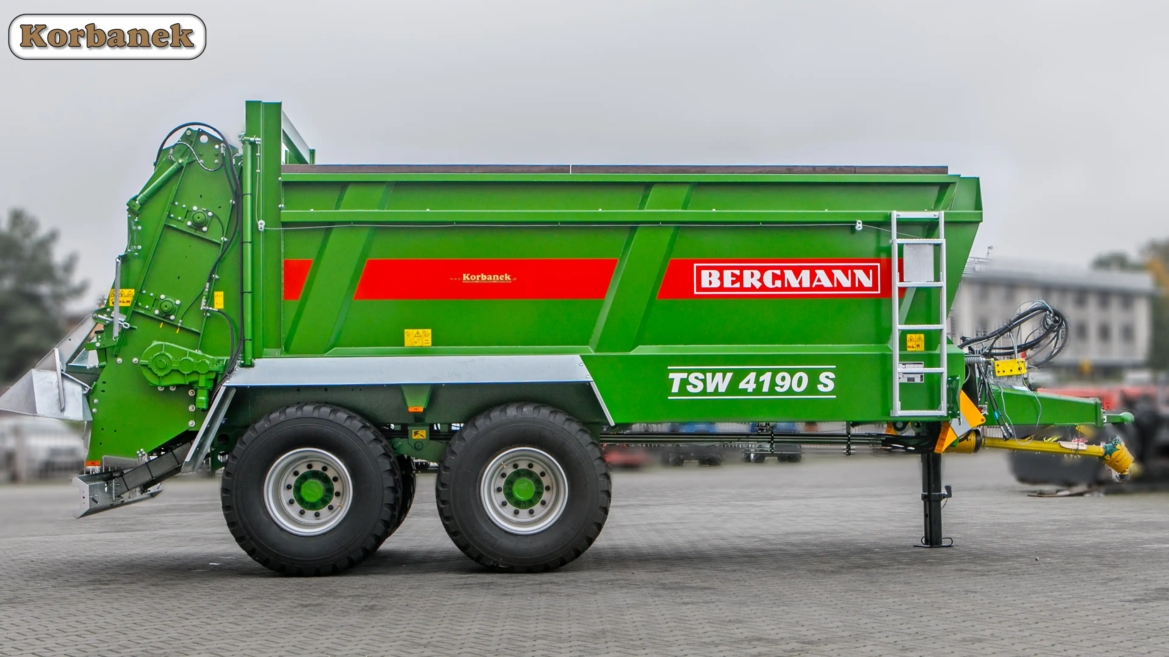 rozrzutnik Maszyny do rozrzucania wapna i obornika