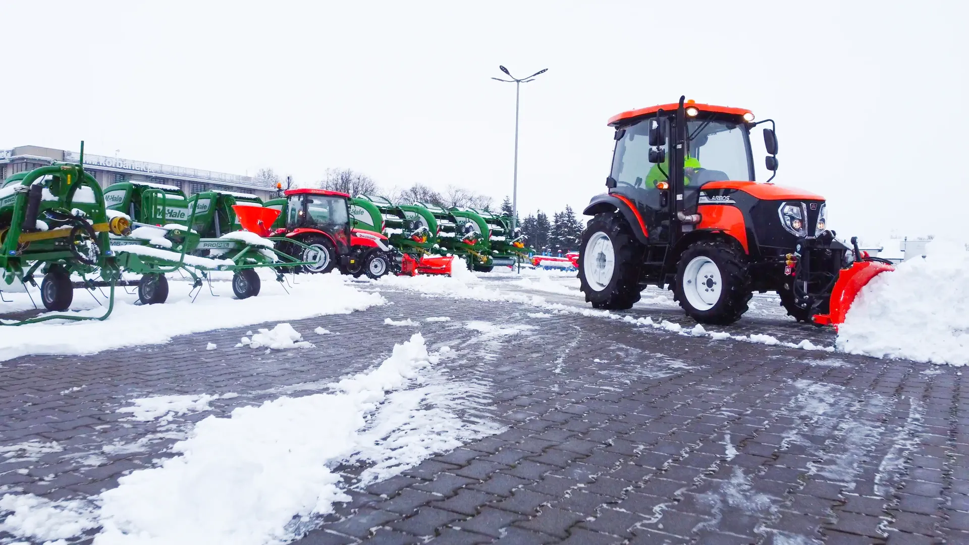 Chińskie ciągniki Aupax