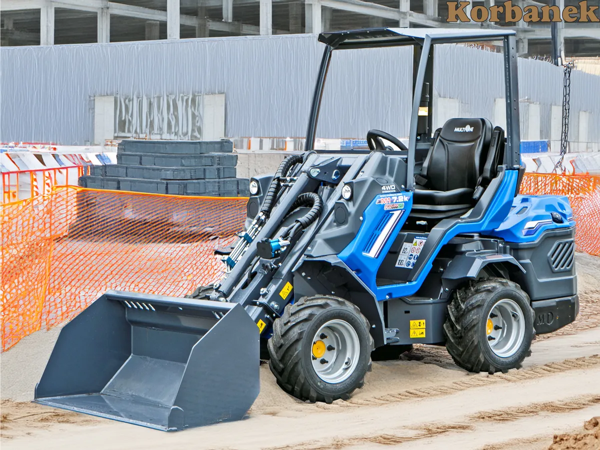 Przegubowe mini ładowarki MultiOne z serii 7 są idealną maszyną skierowaną do profesjonalistów Miniładowarka