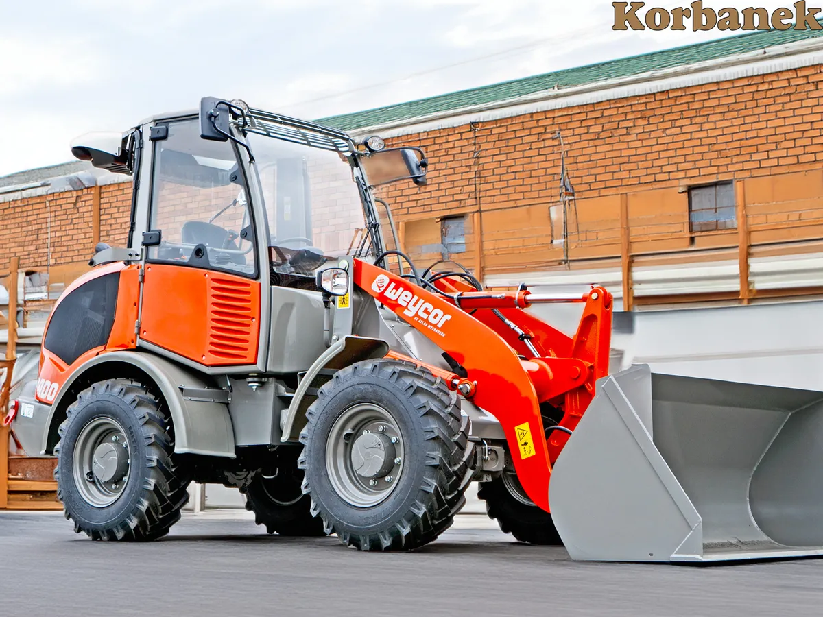 Ładowarka z łyżką do materiałów sypkich