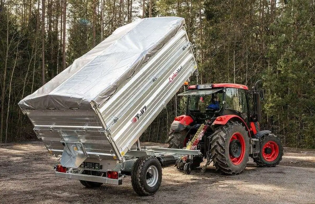 PRZYCZEPY SERII T‑117 MARKI CYNKOMET