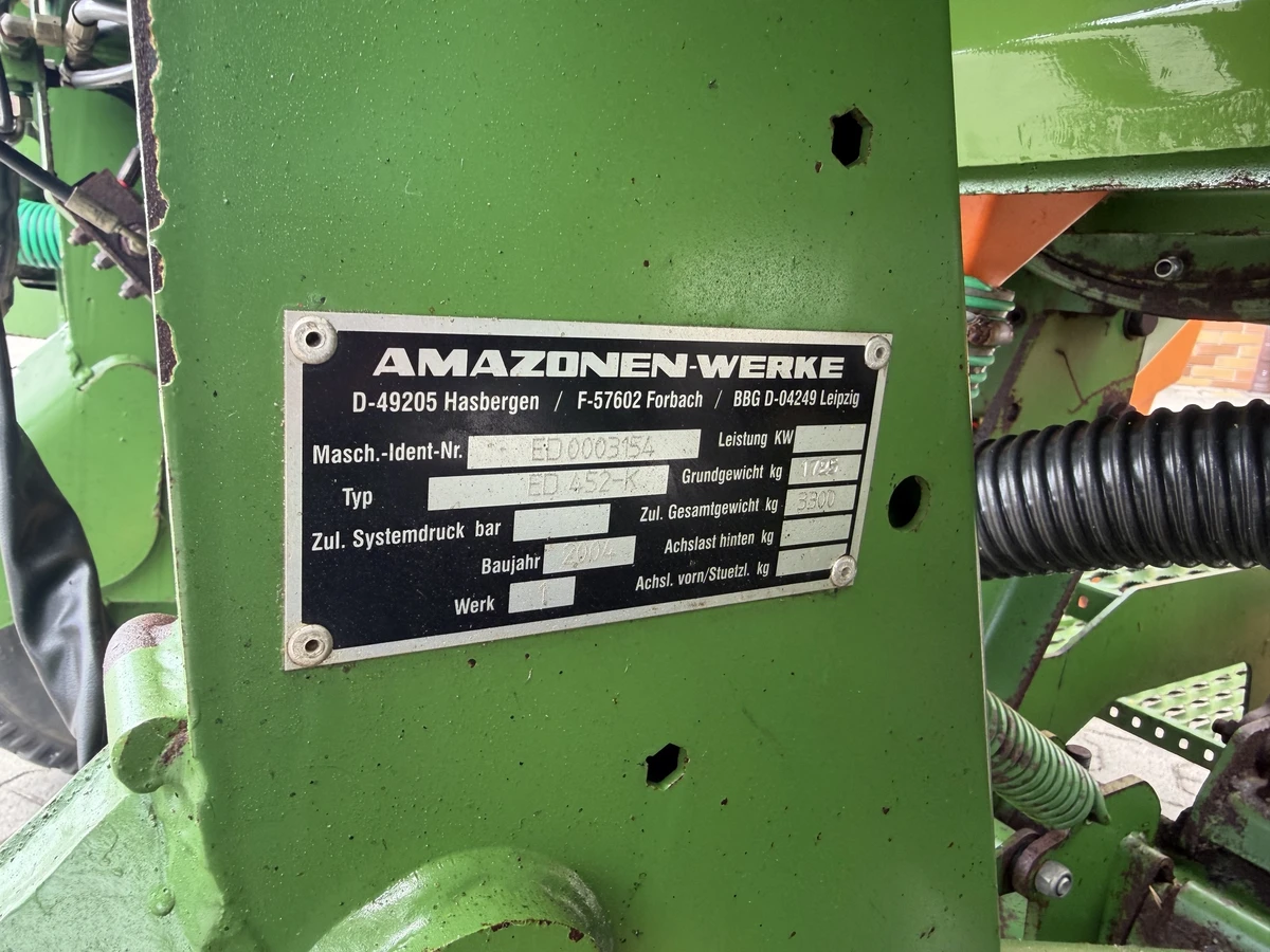 Używany siewnik punktowy amazone ED 452-K w dobrym stanie
