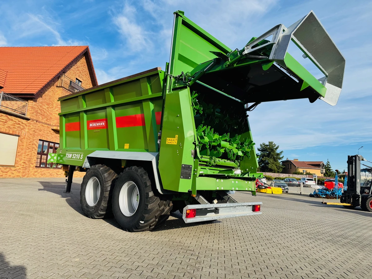 Rozrzutnik uniwersalny obornika i wapna Bergmann TSW 5210 S Firma Korbanek Plac Rozrzutnik uniwersalny obornika i wapna Bergmann TSW 5210 S Firma Korbanek Plac