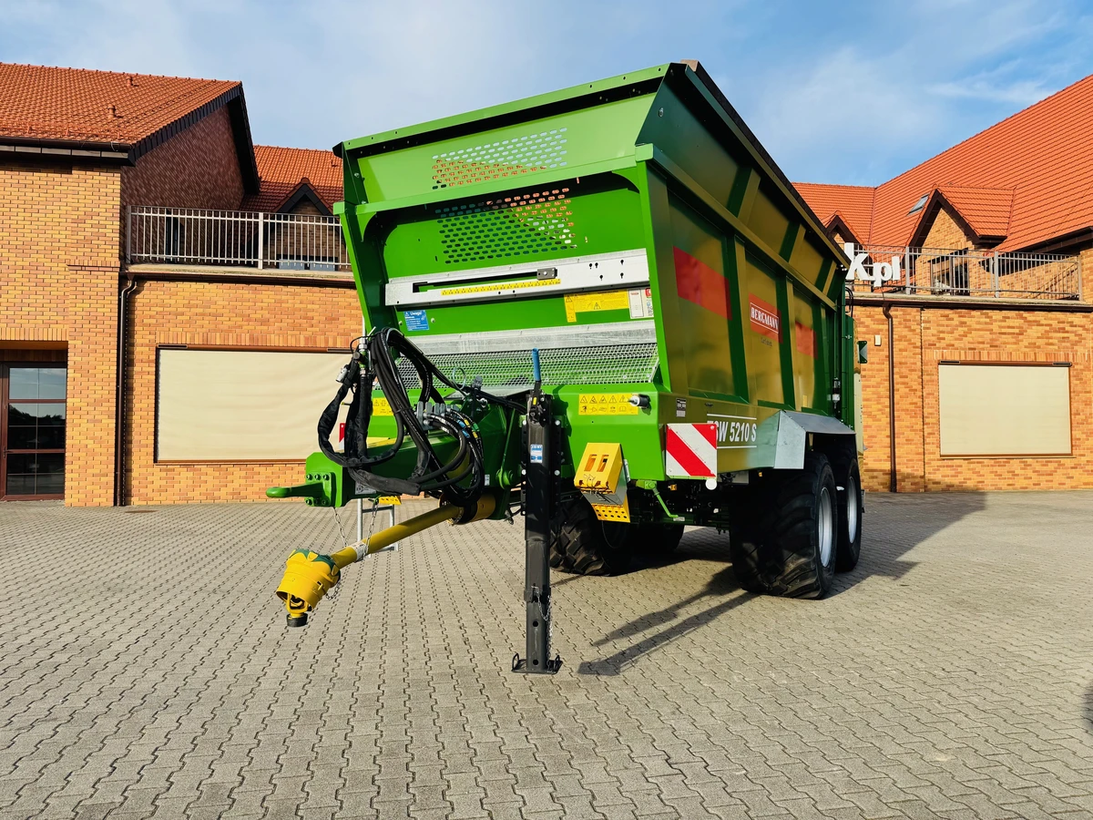 Rozrzutnik uniwersalny obornika i wapna Bergmann TSW 5210 S Firma Korbanek Plac Rozrzutnik uniwersalny obornika i wapna Bergmann TSW 5210 S Firma Korbanek Plac