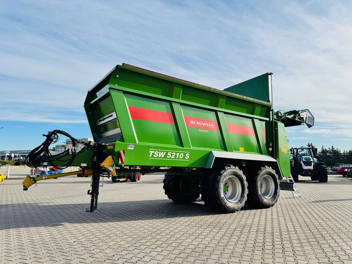 Rozrzutnik uniwersalny obornika i wapna Bergmann TSW 5210 S Firma Korbanek Plac Rozrzutnik uniwersalny obornika i wapna Bergmann TSW 5210 S Firma Korbanek Plac