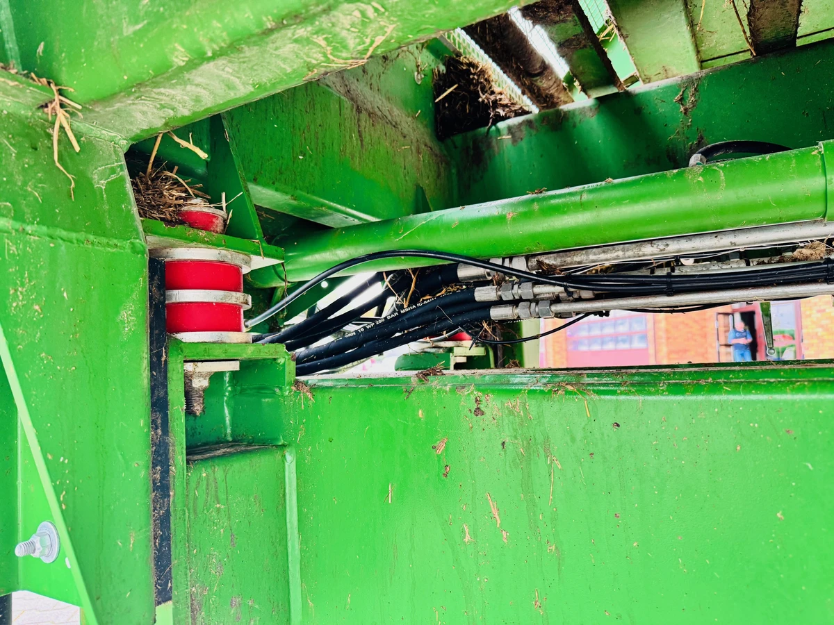 Rozrzutnik uniwersalny do wapna do obornika Bergmann TSW 6240 S Adapter 2-walcowy poziomy plus tarczowy Rozrzutnik uniwersalny do wapna do obornika Bergmann TSW 6240 S Adapter 2-walcowy poziomy plus tarczowy