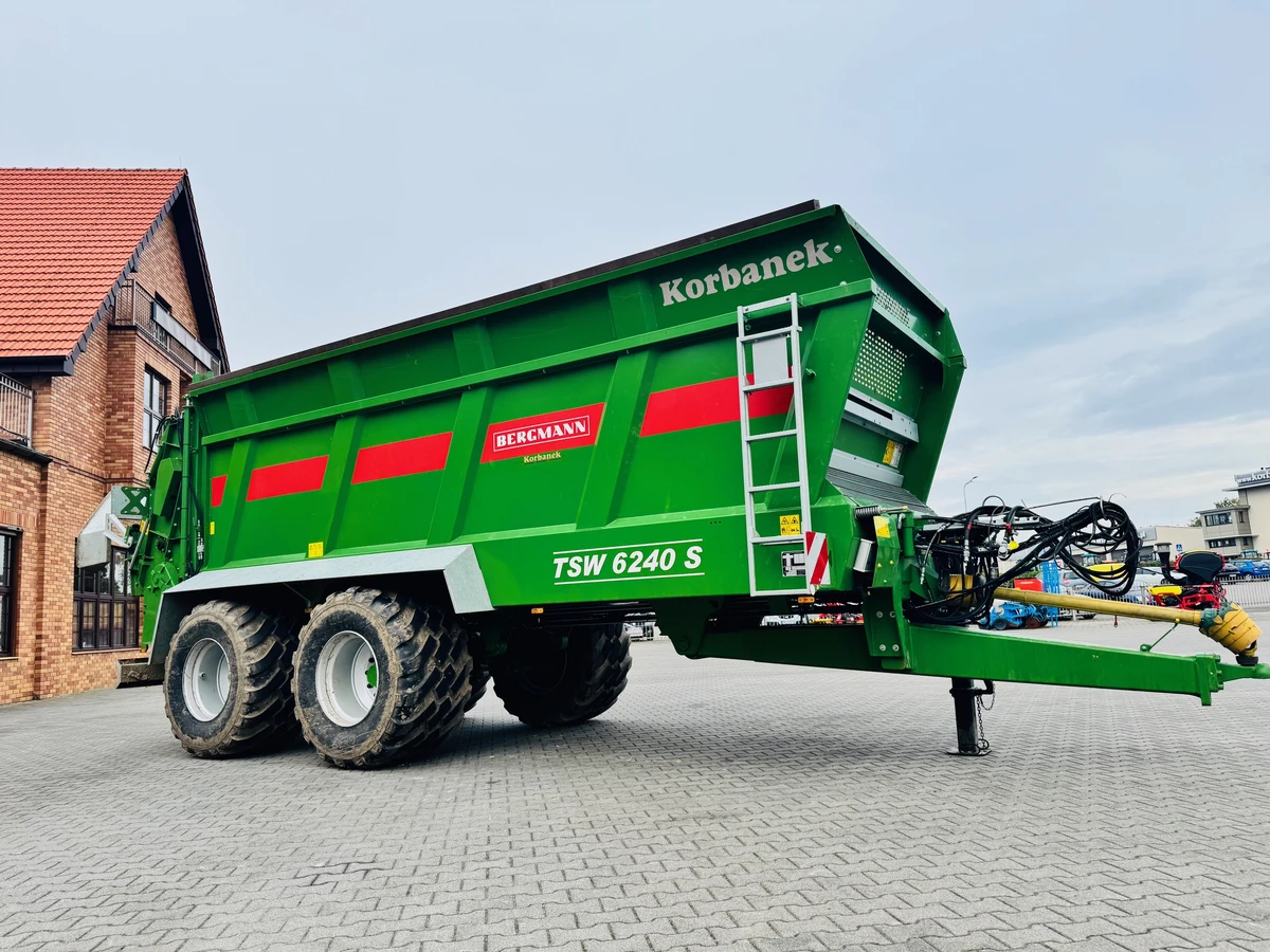 Rozrzutnik uniwersalny do wapna do obornika Bergmann TSW 6240 S Adapter 2-walcowy poziomy plus tarczowy Rozrzutnik uniwersalny do wapna do obornika Bergmann TSW 6240 S Adapter 2-walcowy poziomy plus tarczowy