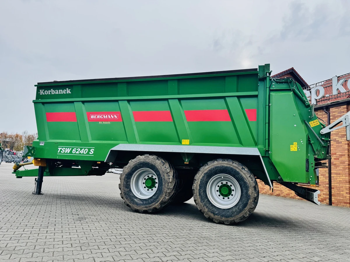 Rozrzutnik uniwersalny do wapna do obornika Bergmann TSW 6240 S Adapter 2-walcowy poziomy plus tarczowy Rozrzutnik uniwersalny do wapna do obornika Bergmann TSW 6240 S Adapter 2-walcowy poziomy plus tarczowy