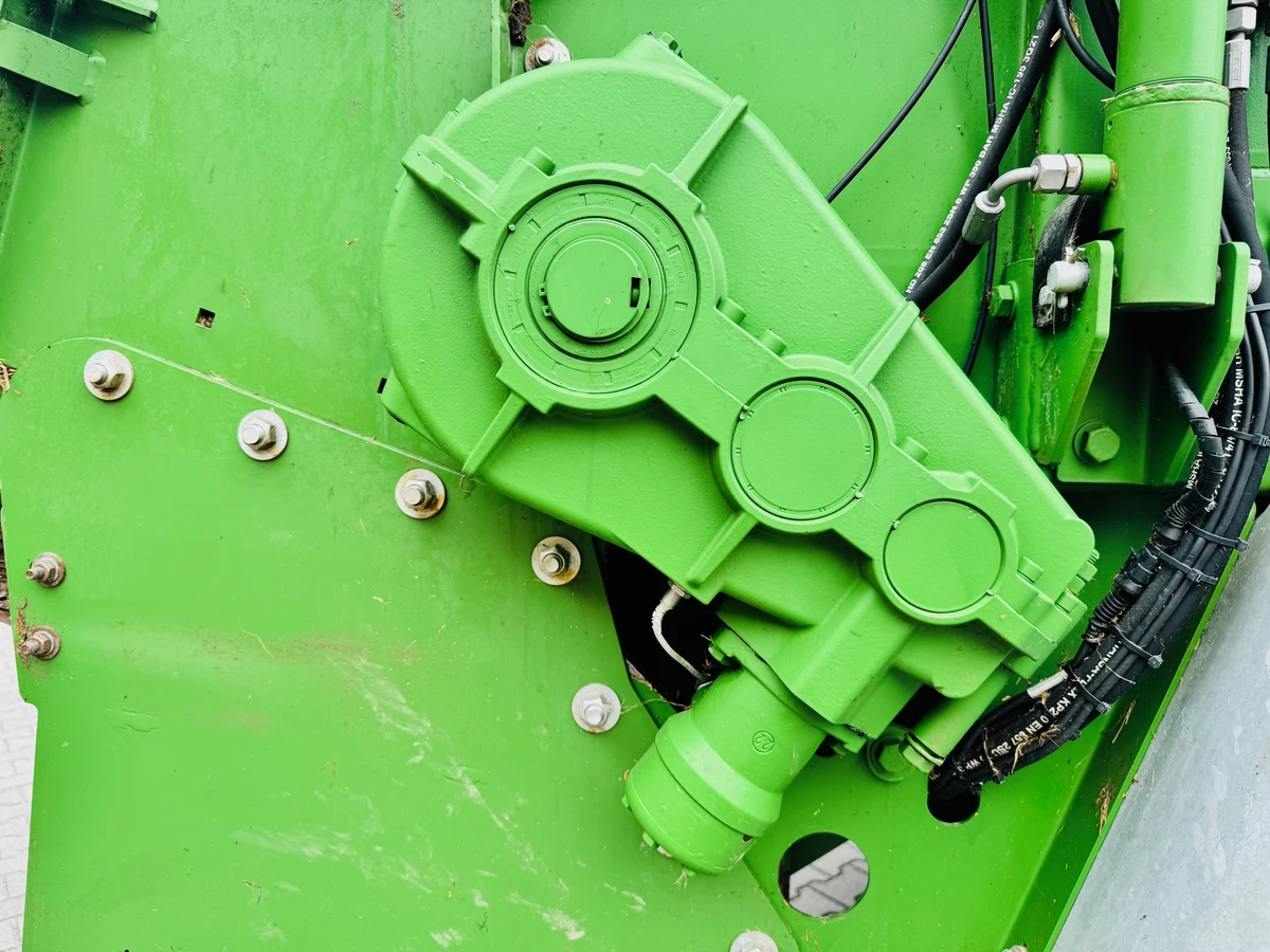 Rozrzutnik uniwersalny do wapna do obornika Bergmann TSW 6240 S Adapter 2-walcowy poziomy plus tarczowy Rozrzutnik uniwersalny do wapna do obornika Bergmann TSW 6240 S Adapter 2-walcowy poziomy plus tarczowy