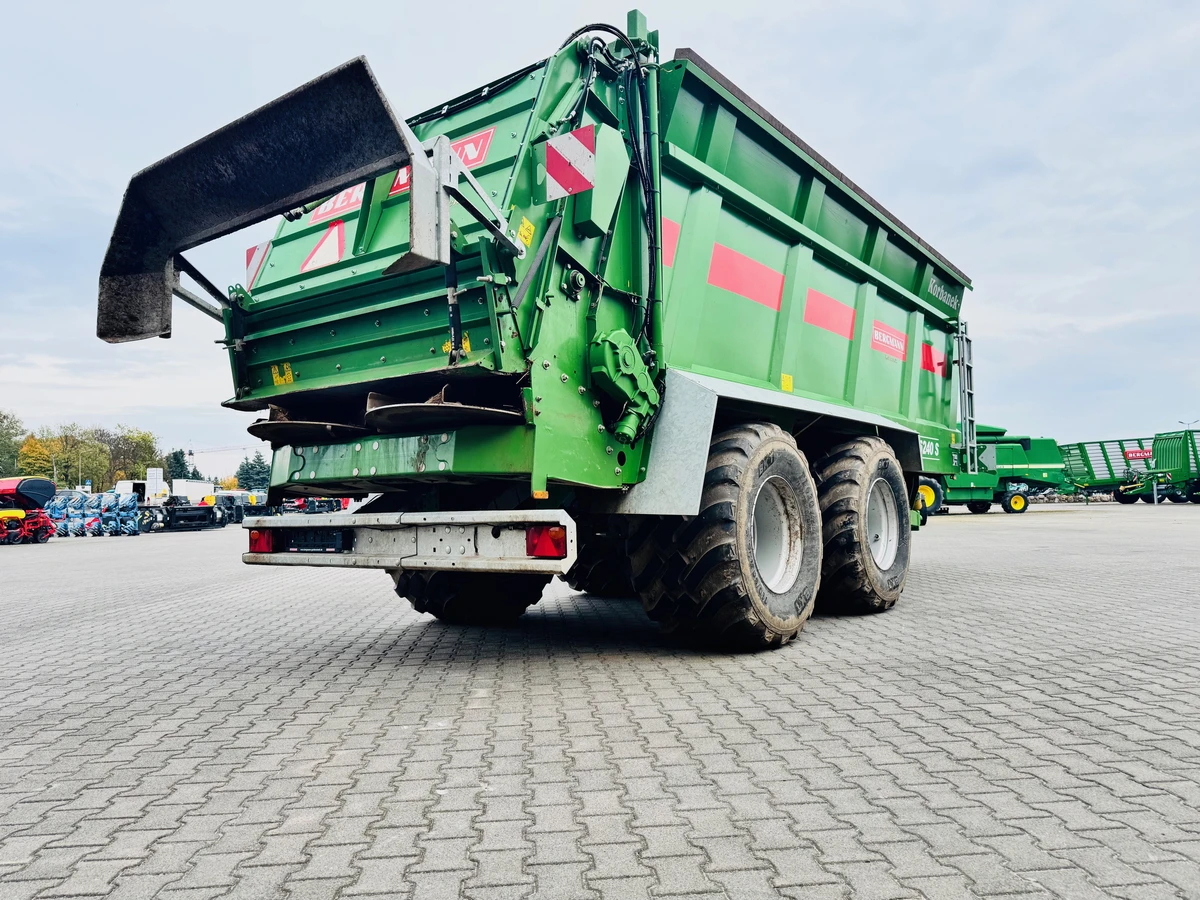 Rozrzutnik uniwersalny do wapna do obornika Bergmann TSW 6240 S Adapter 2-walcowy poziomy plus tarczowy Rozrzutnik uniwersalny do wapna do obornika Bergmann TSW 6240 S Adapter 2-walcowy poziomy plus tarczowy