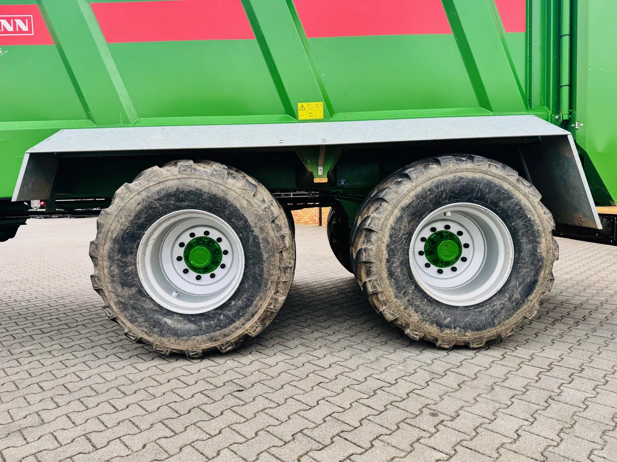 Rozrzutnik uniwersalny do wapna do obornika Bergmann TSW 6240 S Adapter 2-walcowy poziomy plus tarczowy Rozrzutnik uniwersalny do wapna do obornika Bergmann TSW 6240 S Adapter 2-walcowy poziomy plus tarczowy