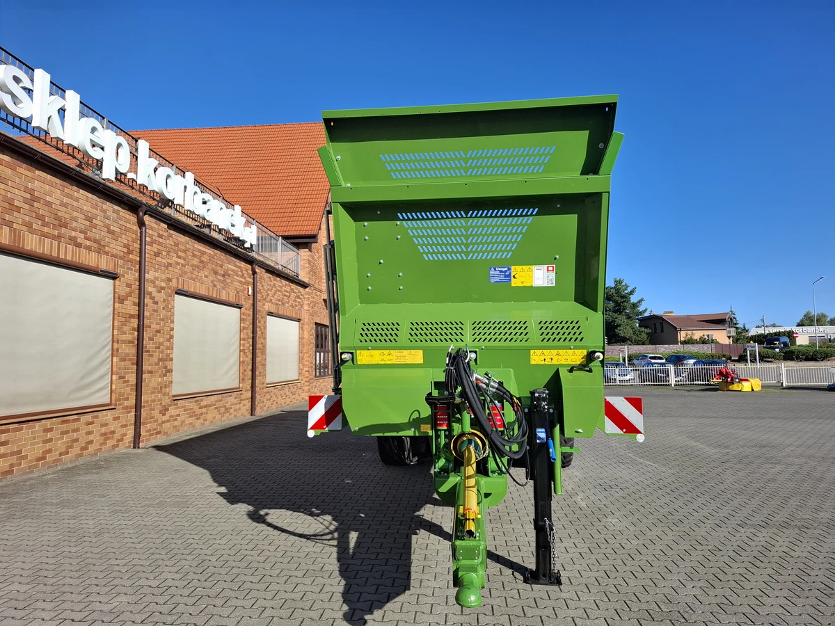 Rozrzutnik precyzyjny do obornika wapna Bergmann XPERT 5.24 Duża pojemność
