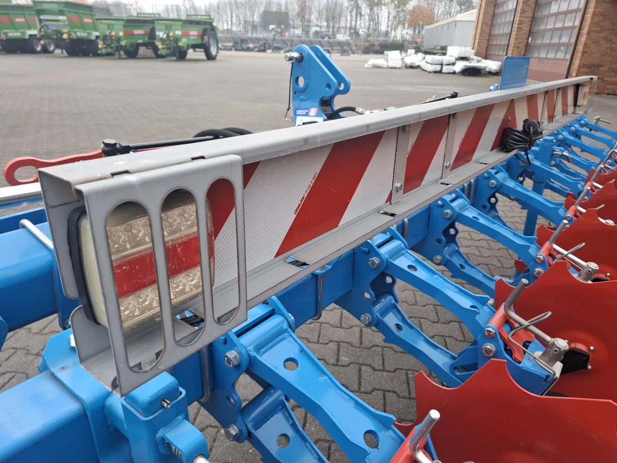 Światło sygnalizacyjne lewe Światło sygnalizacyjne lewe