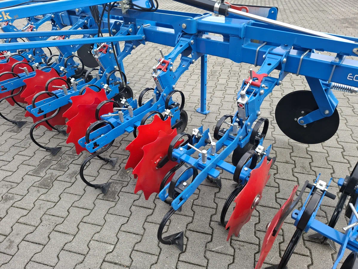 Sekcje pielnika w wersji do odchwaszczania kukurydzy