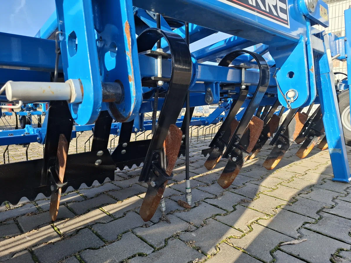 Noże do wertykulacji gleby (napowietrzanie gleby) Noże do wertykulacji gleby (napowietrzanie gleby)