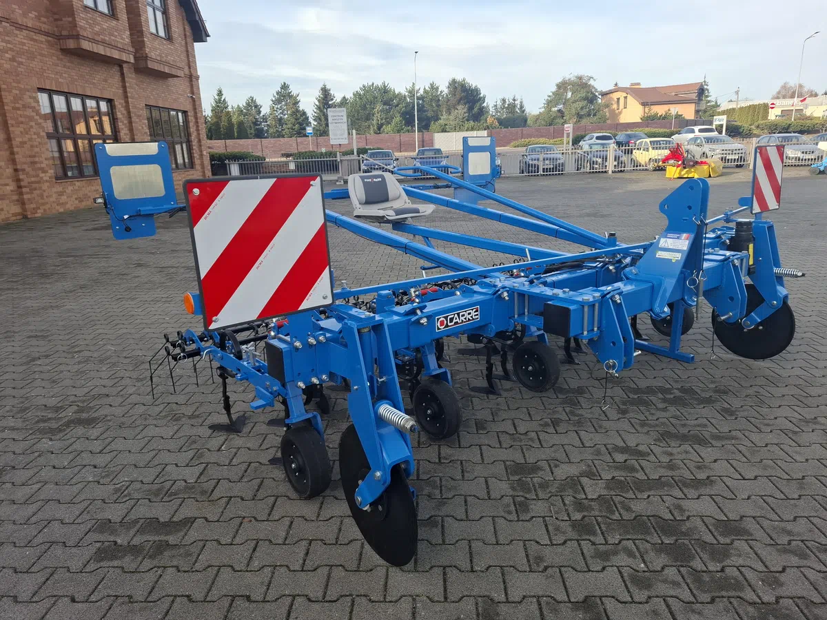 Pielnik do warzyw CARRE ECONET 4-rzędowy (5 sekcji pielących)