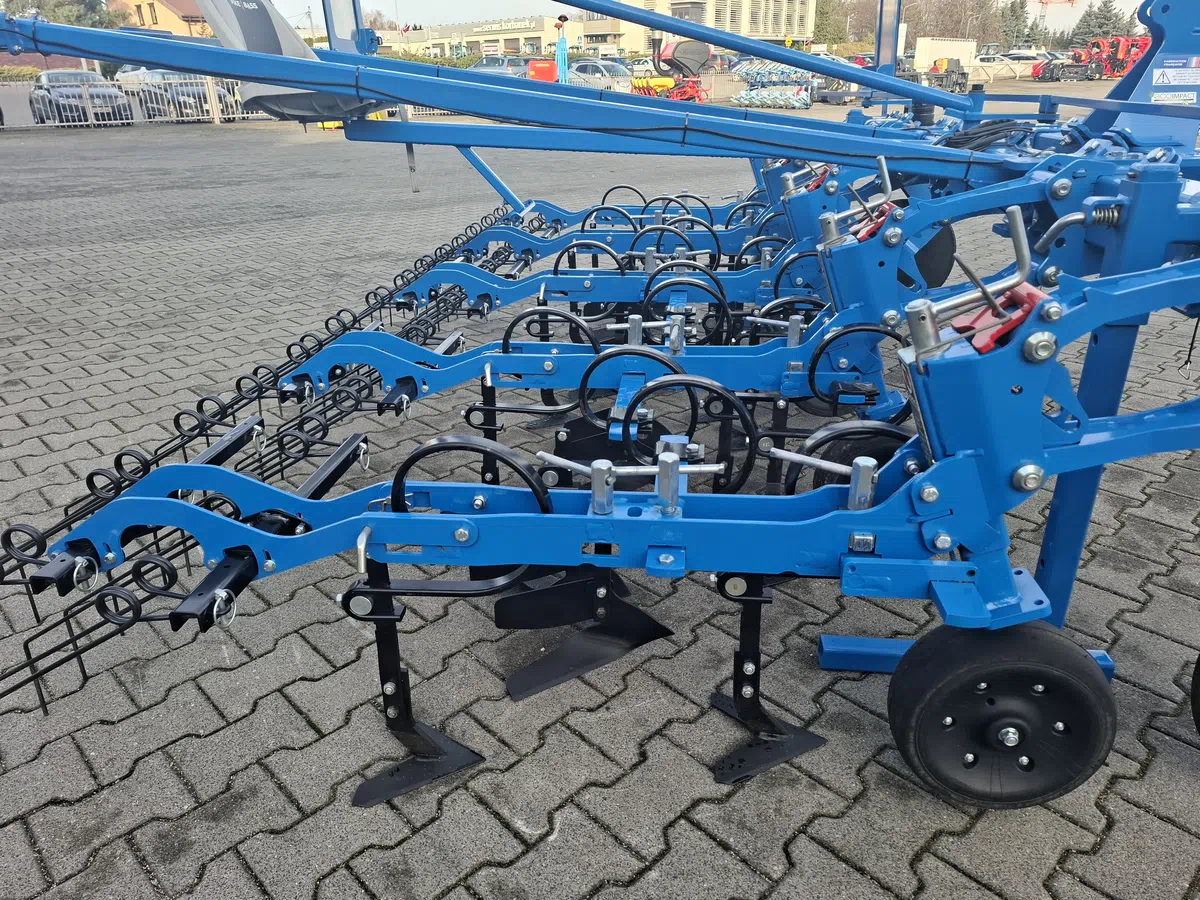 Sekcje robocze pielnika do warzyw