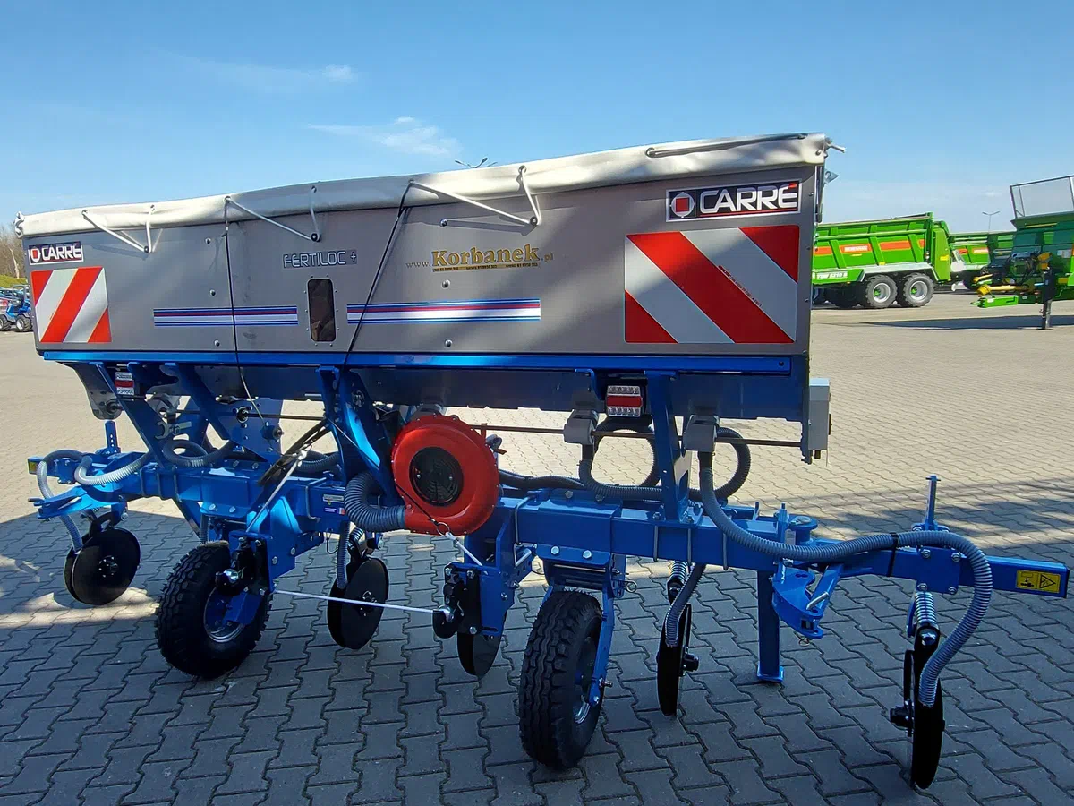 Lokalizator / podsiewacz nawozów talerzowy, do kukurydzy 6-rzędowy CARRE FERTILOC+ Lokalizator / podsiewacz nawozów talerzowy, do kukurydzy 6-rzędowy CARRE FERTILOC+