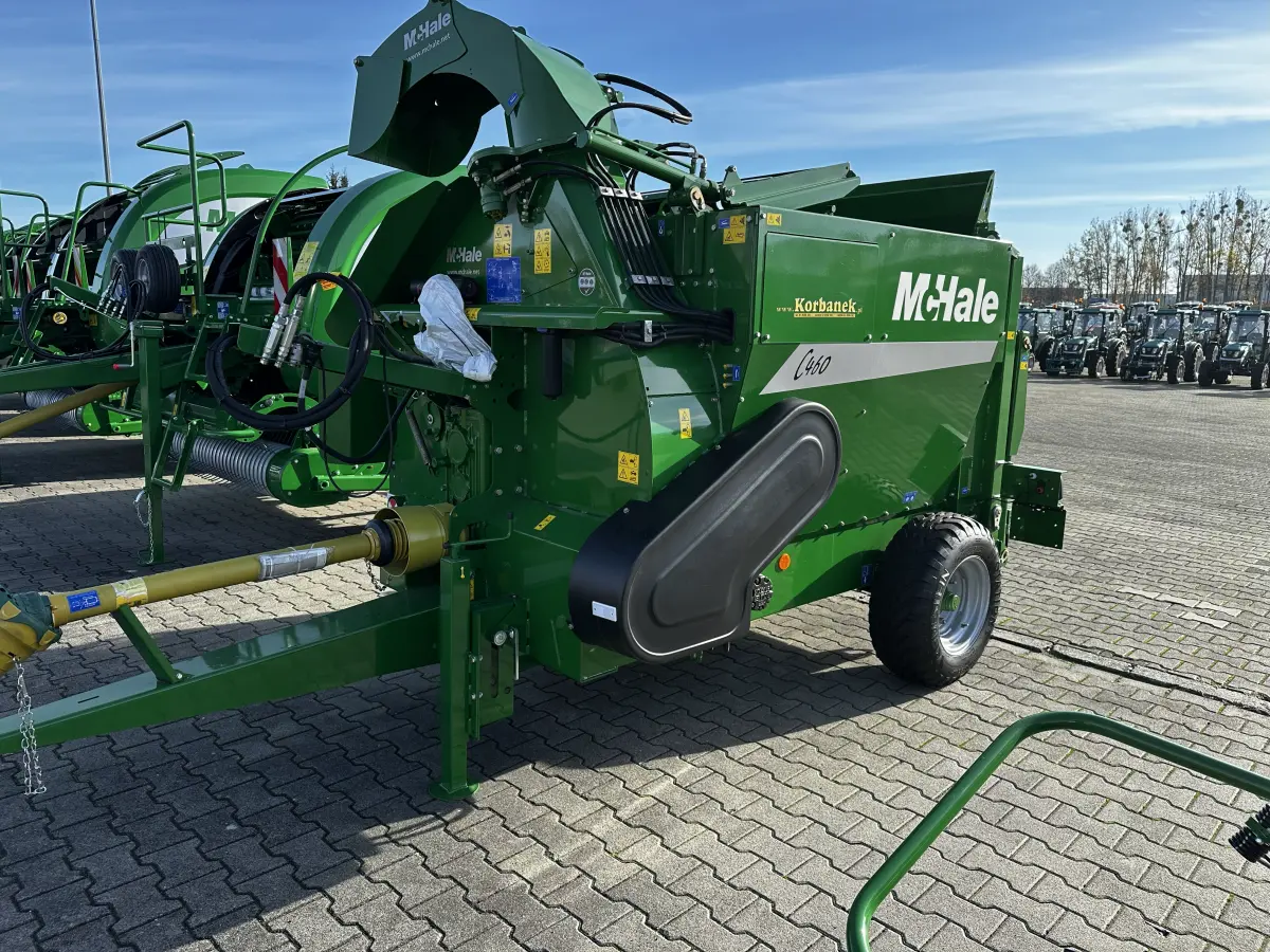 McHale C460  lewy przód Ścielarka McHale C460 lewy przód
