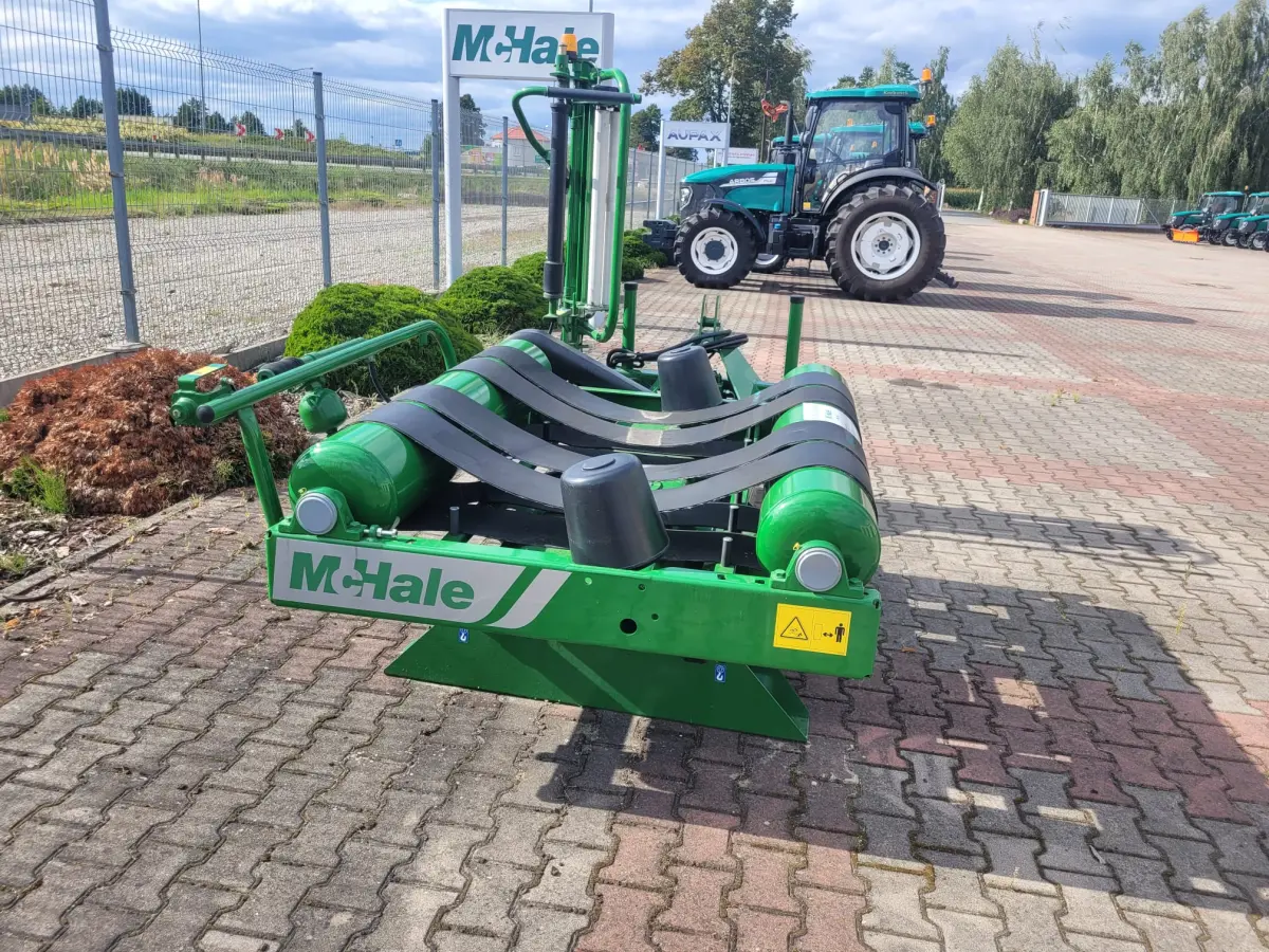 McHale 991LBER widok z tyłu Owijarka 991LBER tył