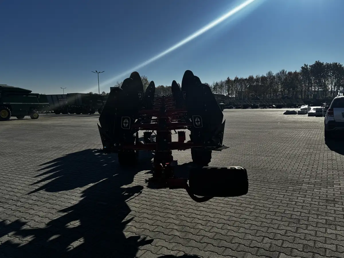 Gregoire-Besson- Voyager C80-Plac Korbanek-5 Gregoire-Besson- Voyager C80-Plac Korbanek-5